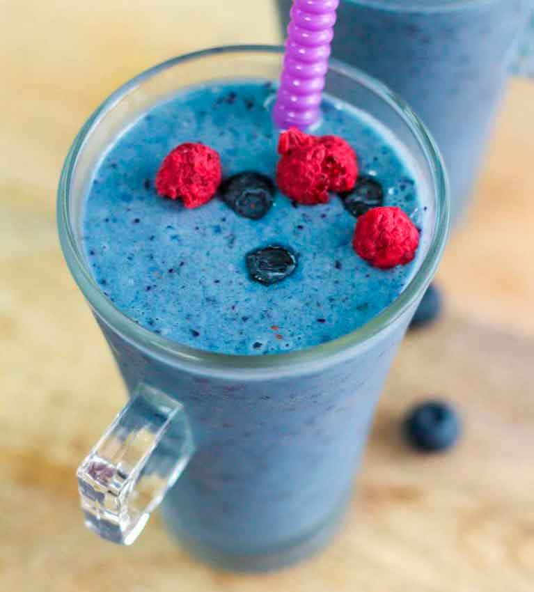 смузи с голубой Матча